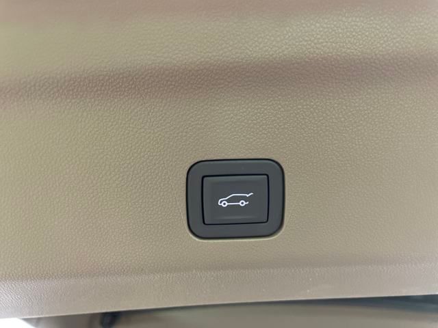 new 2025 GMC Yukon XL car, priced at $87,500