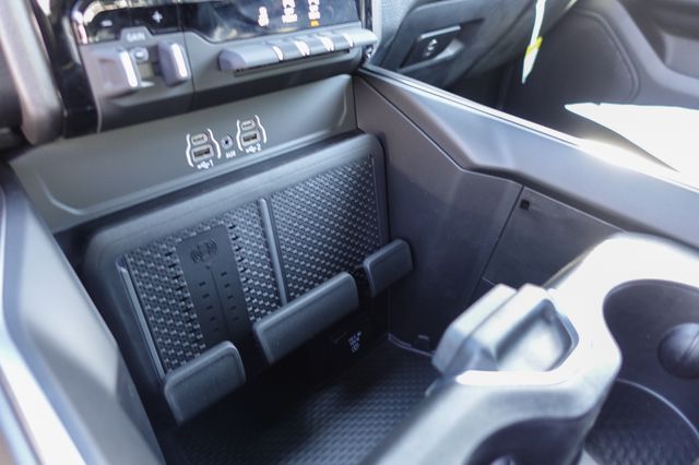 new 2025 Ram 1500 car, priced at $48,598