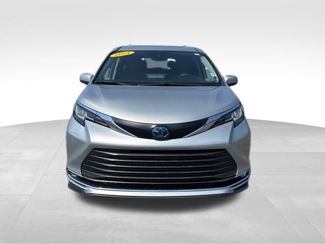 used 2021 Toyota Sienna car, priced at $38,199