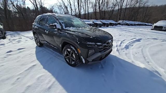 new 2025 Hyundai Tucson car, priced at $35,557