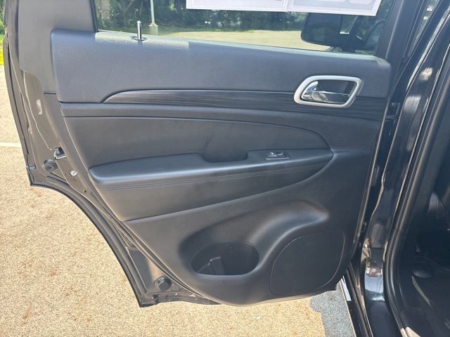 used 2021 Jeep Grand Cherokee car, priced at $24,999