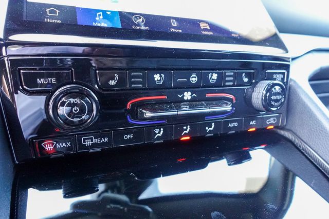 new 2025 Jeep Grand Cherokee L car, priced at $47,530