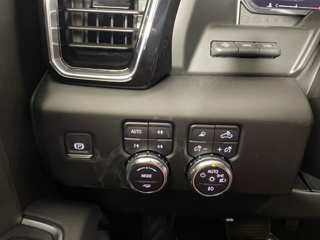 new 2025 GMC Sierra 1500 car, priced at $72,000
