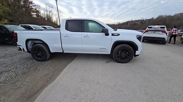 new 2025 GMC Sierra 1500 car, priced at $49,045