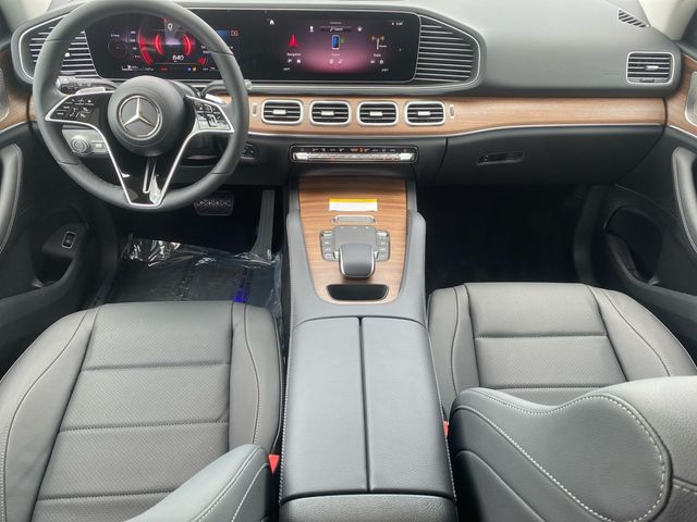 new 2025 Mercedes-Benz GLE car, priced at $70,265
