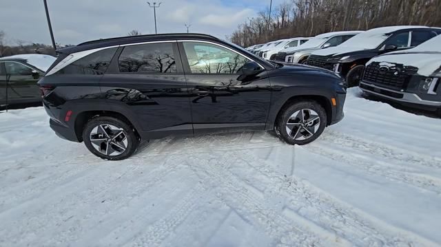 new 2025 Hyundai Tucson car, priced at $33,185