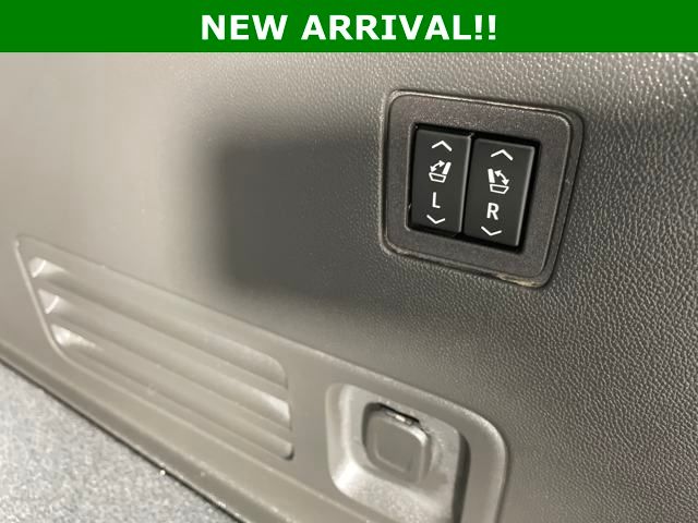 used 2023 Chevrolet Traverse car, priced at $45,500
