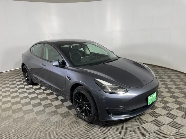 used 2022 Tesla Model 3 car, priced at $27,500