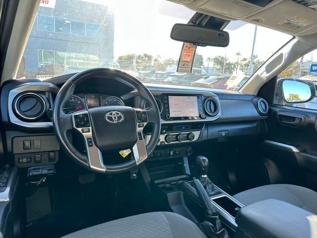 used 2016 Toyota Highlander car, priced at $23,992