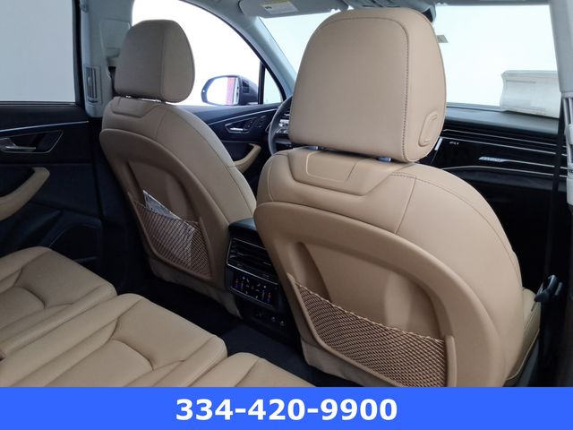 new 2025 Audi Q7 car, priced at $68,732