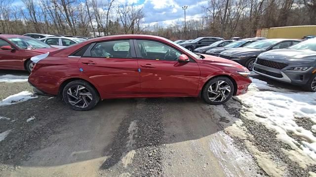 new 2025 Hyundai Elantra car, priced at $26,068