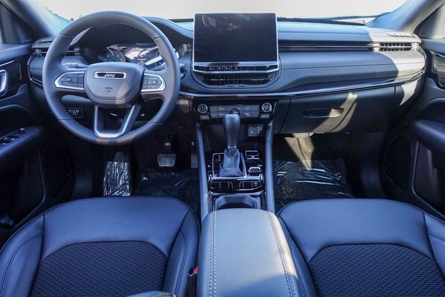 new 2025 Jeep Compass car, priced at $27,755