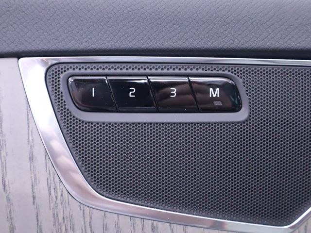 new 2025 Volvo XC90 car, priced at $63,377