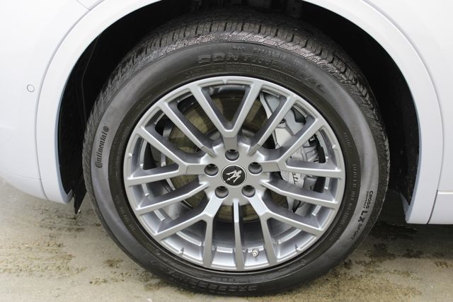 used 2024 Maserati Grecale car, priced at $39,997