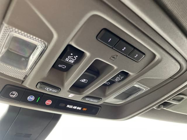 used 2019 GMC Sierra 1500 car, priced at $40,500