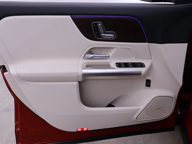 new 2025 Mercedes-Benz GLA car, priced at $50,305