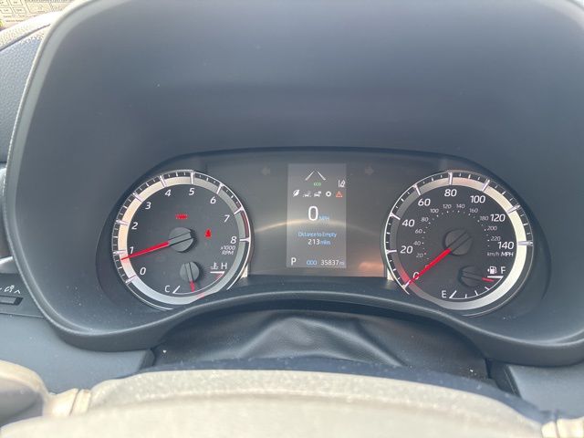 used 2022 Toyota Highlander car, priced at $31,199