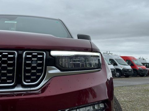 new 2023 Jeep Grand Cherokee car, priced at $64,250