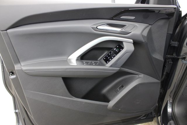 new 2025 Audi Q5 car, priced at $61,300