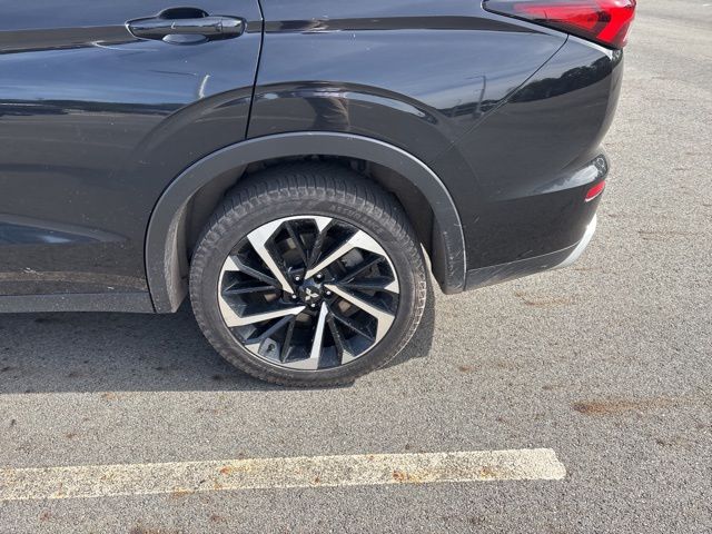 used 2022 Mitsubishi Outlander car, priced at $19,999
