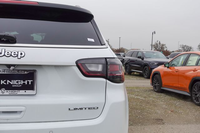 new 2025 Jeep Compass car, priced at $38,785