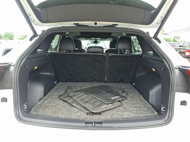 used 2022 Volkswagen Atlas Cross Sport car, priced at $25,450
