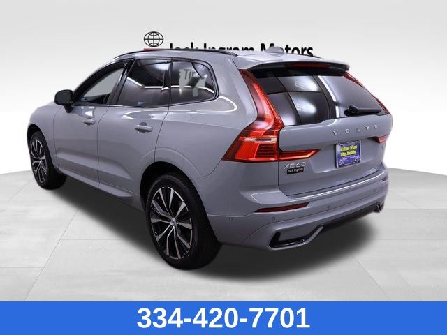 new 2025 Volvo XC60 car, priced at $52,640