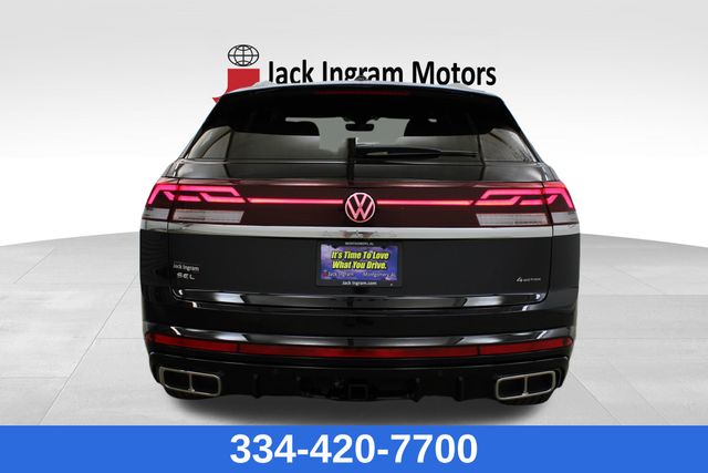 new 2025 Volkswagen Atlas Cross Sport car, priced at $52,897