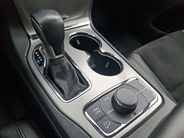 used 2022 Jeep Grand Cherokee WK car, priced at $28,543