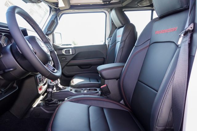 new 2025 Jeep Wrangler car, priced at $65,570