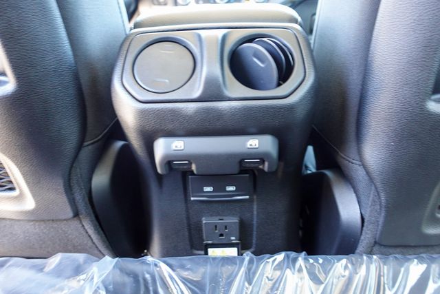 new 2025 Jeep Gladiator car, priced at $46,290