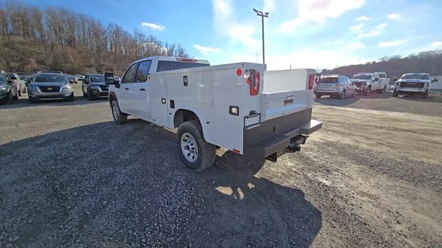 new 2024 GMC Sierra 3500HD car, priced at $52,628