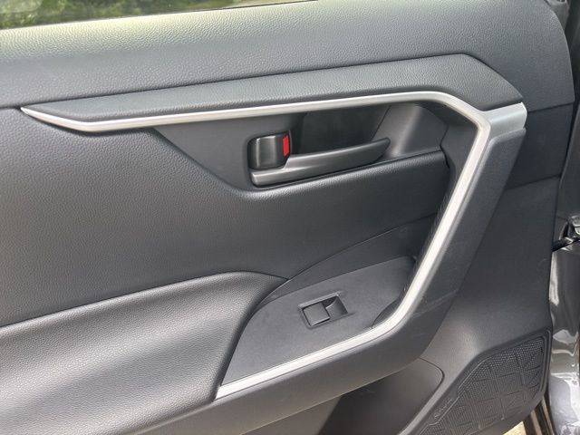used 2024 Toyota RAV4 Hybrid car, priced at $31,995