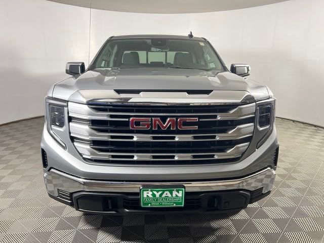 new 2024 GMC Sierra 1500 car, priced at $47,500