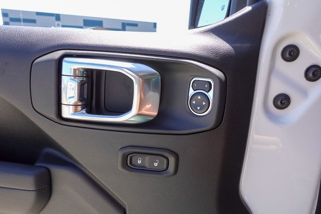 new 2025 Jeep Gladiator car, priced at $47,390