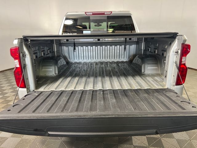 used 2021 Chevrolet Silverado 1500 car, priced at $33,000
