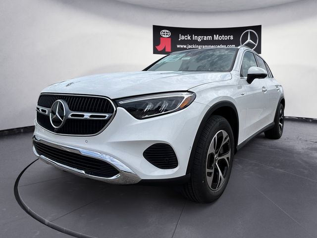 new 2025 Mercedes-Benz GLC car, priced at $66,760
