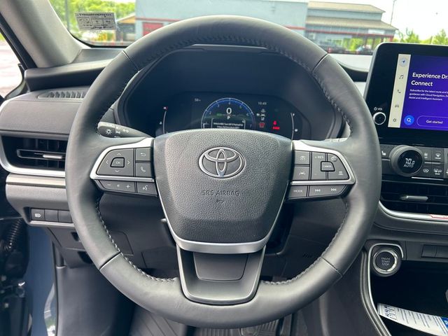 new 2025 Toyota Grand Highlander car, priced at $50,027