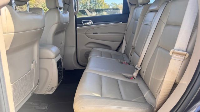 used 2020 Jeep Grand Cherokee car, priced at $16,211