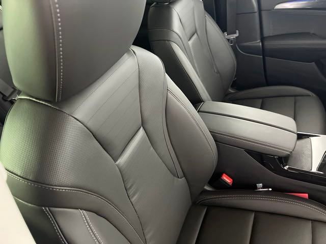new 2025 Buick Envision car, priced at $38,500