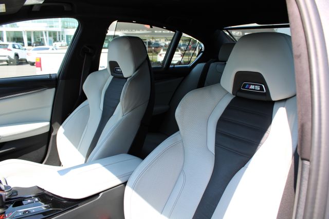 used 2022 BMW M5 car, priced at $73,999