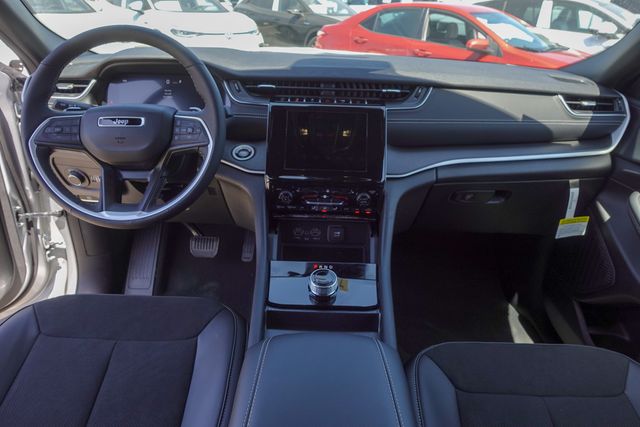 new 2025 Jeep Grand Cherokee L car, priced at $43,712