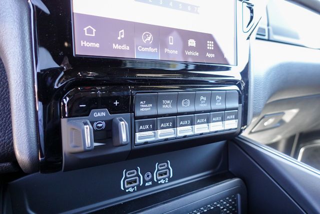 new 2025 Ram 3500 car, priced at $80,445