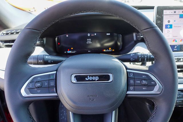 new 2025 Jeep Compass car, priced at $39,285