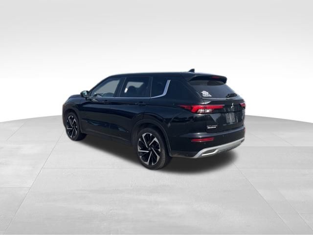 used 2022 Mitsubishi Outlander car, priced at $19,999