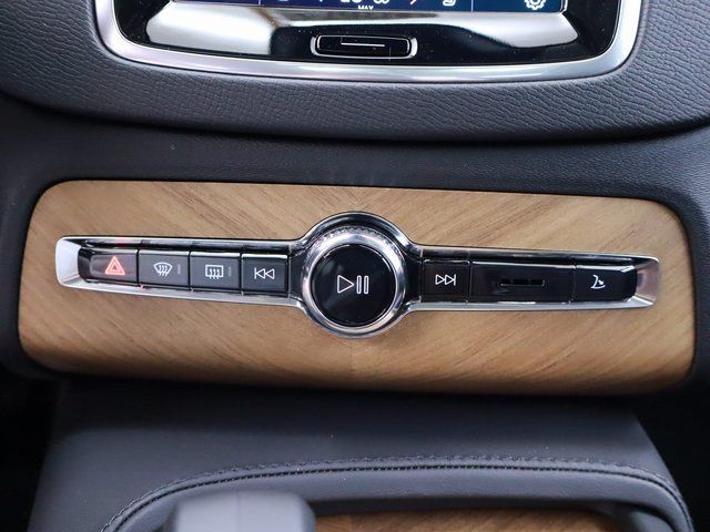 new 2025 Volvo XC90 Plug-In Hybrid car, priced at $72,153