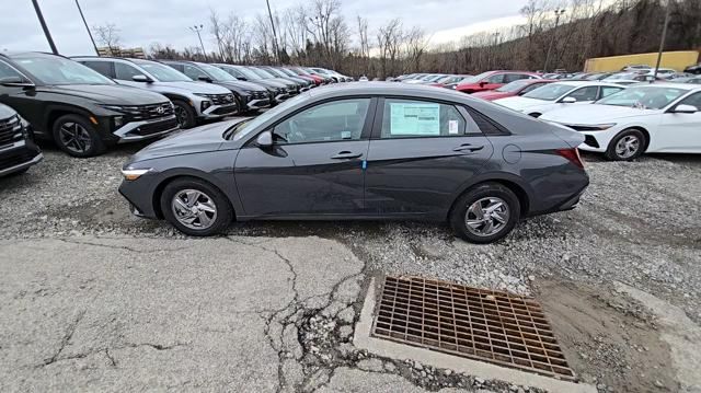 new 2025 Hyundai Elantra car, priced at $23,174