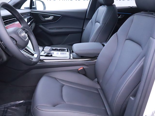 new 2025 Audi Q7 car, priced at $73,750