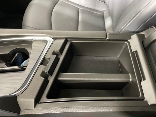 used 2020 Buick Enclave car, priced at $25,000
