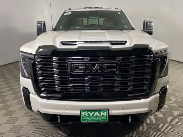 new 2025 GMC Sierra 2500HD car, priced at $92,000